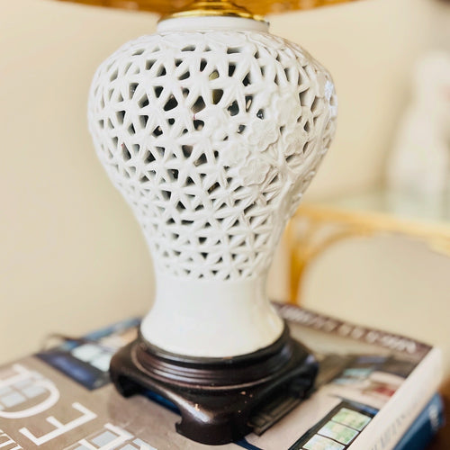 Blanc de chine porcelain table lamp